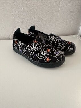 TOMS Halloween Shoes